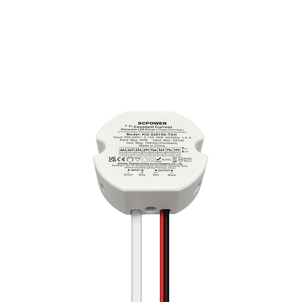 10 15 20 30 40 50 W CC Triac h&auml;mardatav LED-draiver V&auml;ike &uuml;mmargune plastist reguleerimisvoolu LED-tulede draiver